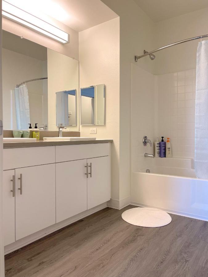 Spacious Entire Apt W Parking In Arts District Dtla B5 Los Angeles Eksteriør billede
